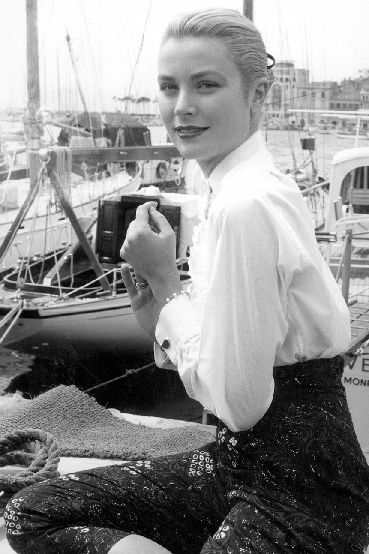 Amazing things in the World - Cannes Film Festival grace kelly