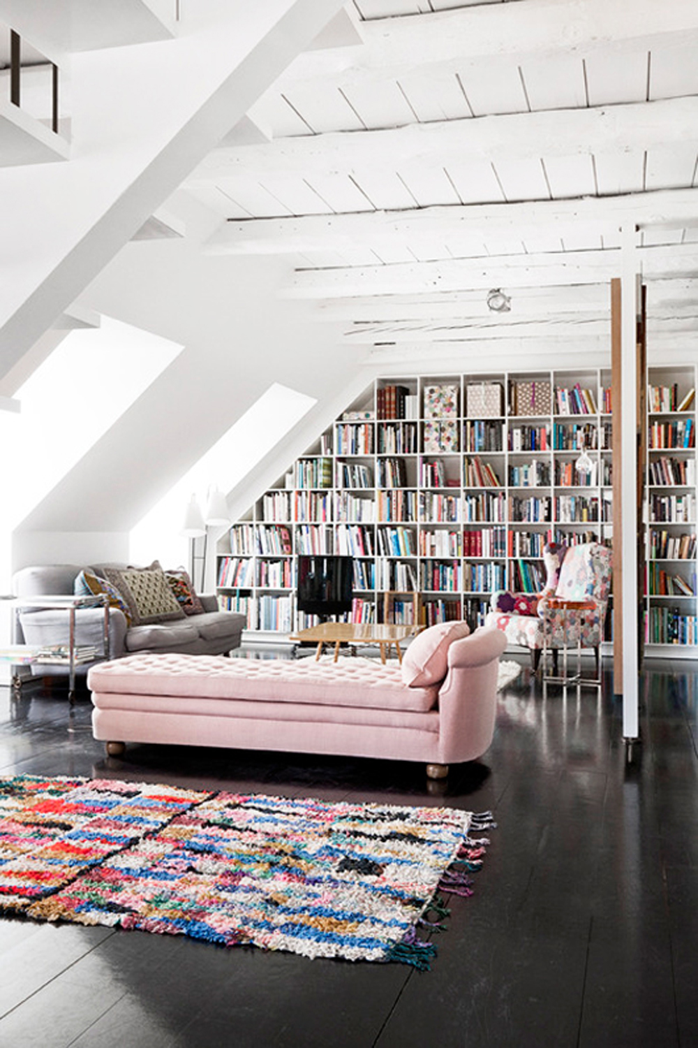 Style & Price: Get the perfect day bed for your home
