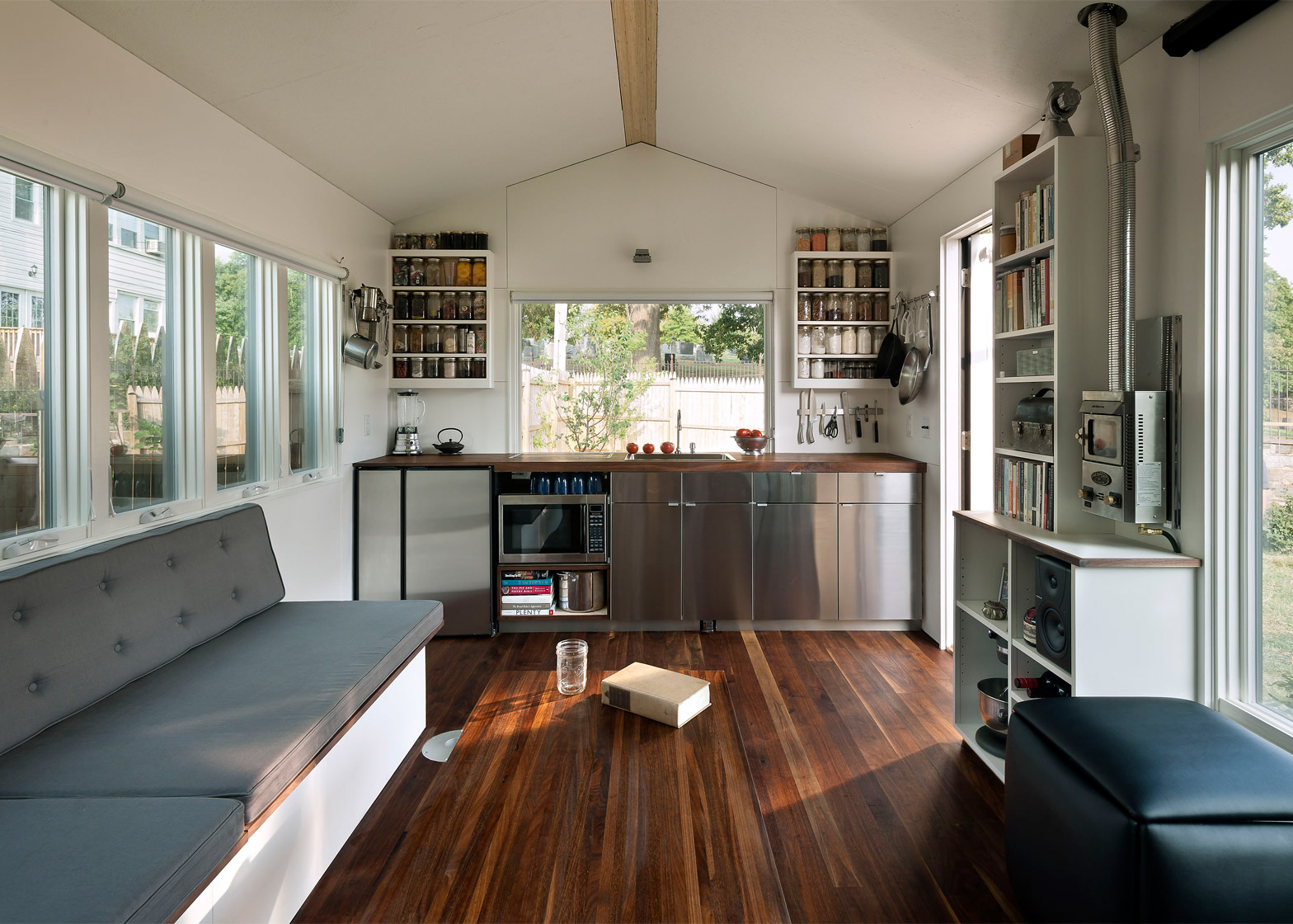 How you should decorate a home, by Foundry Architects