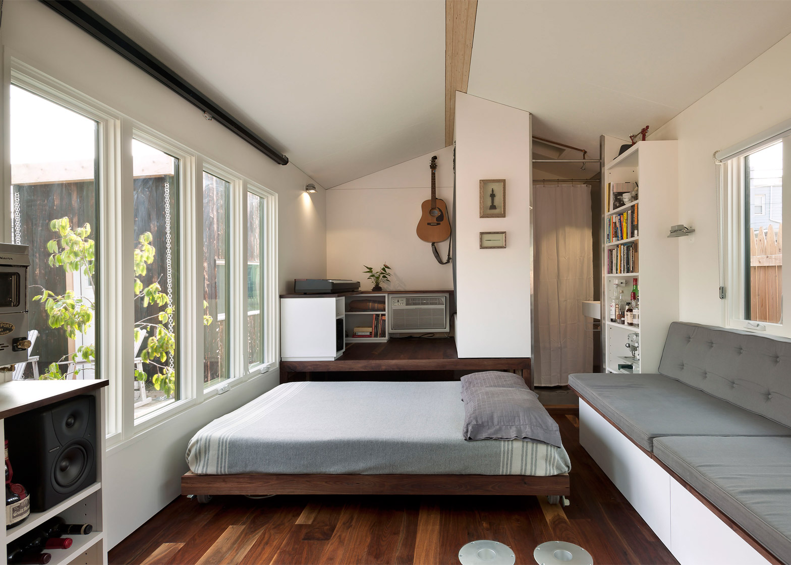 How you should decorate a home, by Foundry Architects