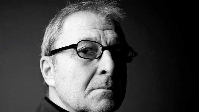 52bda2285be61j14_PhBoisselier-Denis-Rouvre_980x550