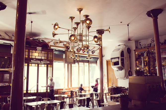 modern suspension lamp