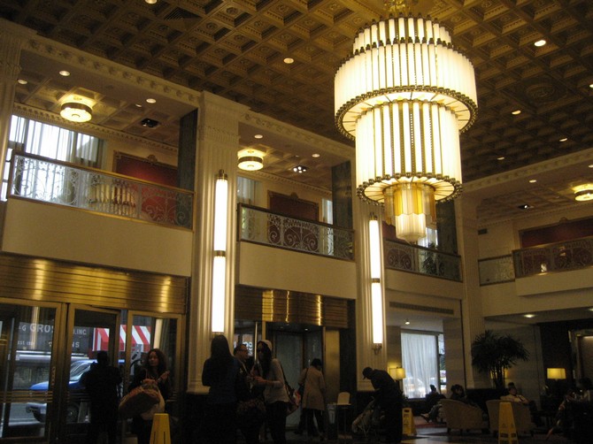 Best white chandeliers for hotel lobby