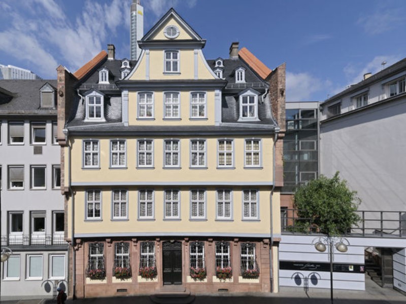 Frankfurt Travel Guide 8 places to visit in one day ! 10