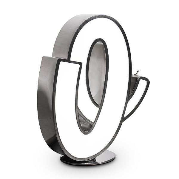 The subtle art of the marquee letter O is amazing. A delicate piece in the Graphic Collection, the letter O is handmade with utmost care in acrylic and Aluminium and is fitting for exterior and interior lighting projects. Appropriate for floor or to hang in the wall, the black anodized frame is extremely resistant to wear and tear and its available in a mini version and customizable on demand.