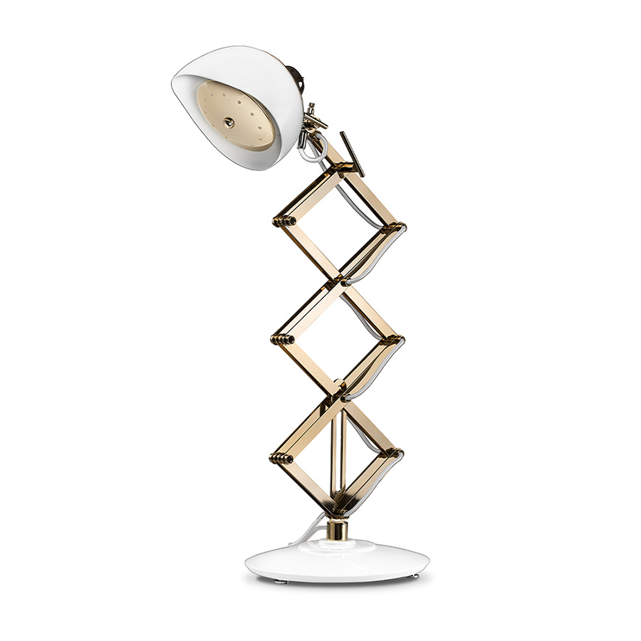 This task lamp is one of DelightFULL’s most versatile pieces. With an extendable arm it can reach almost 24’’, making it the perfect reading lamp, very easy to adjust. Its body and shade are handmade in brass and Aluminium. The black table lamp also features a gold-plated finish and a black textile wire, which can all be customized to fit your decor needs.