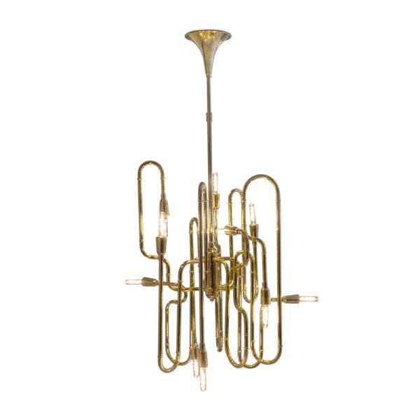 With an expressive harmonic beauty, Clark modern pendant light is one of DelightFULL’s most iconic pieces. This seemingly minimal lamp is handmade in brass, using the classic method of bending the brass twice into a rounded oblong shape, which allows for a bright cast of light. The standard finish is gold-plated, but it can also be customized in copper, nickel, or even receive an aged brass finish.