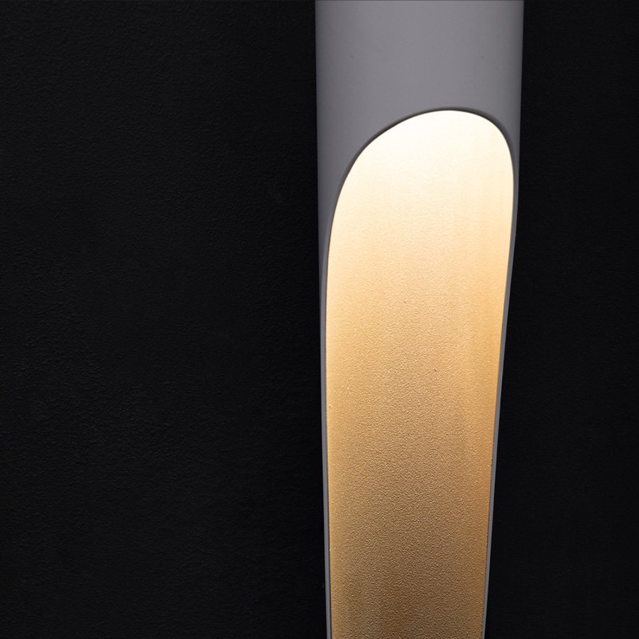 Coltrane mid-century wall sconce is inspired by the famous John Coltrane and it is the perfect piece to create a beautiful lighting effect both indoors and outdoors. Handmade in steel by DelightFULL’s skilled artisans, it is a great example of how less is more. This wall light fixture has matte black and gold powder paint finishes, which give it a more contemporary style.