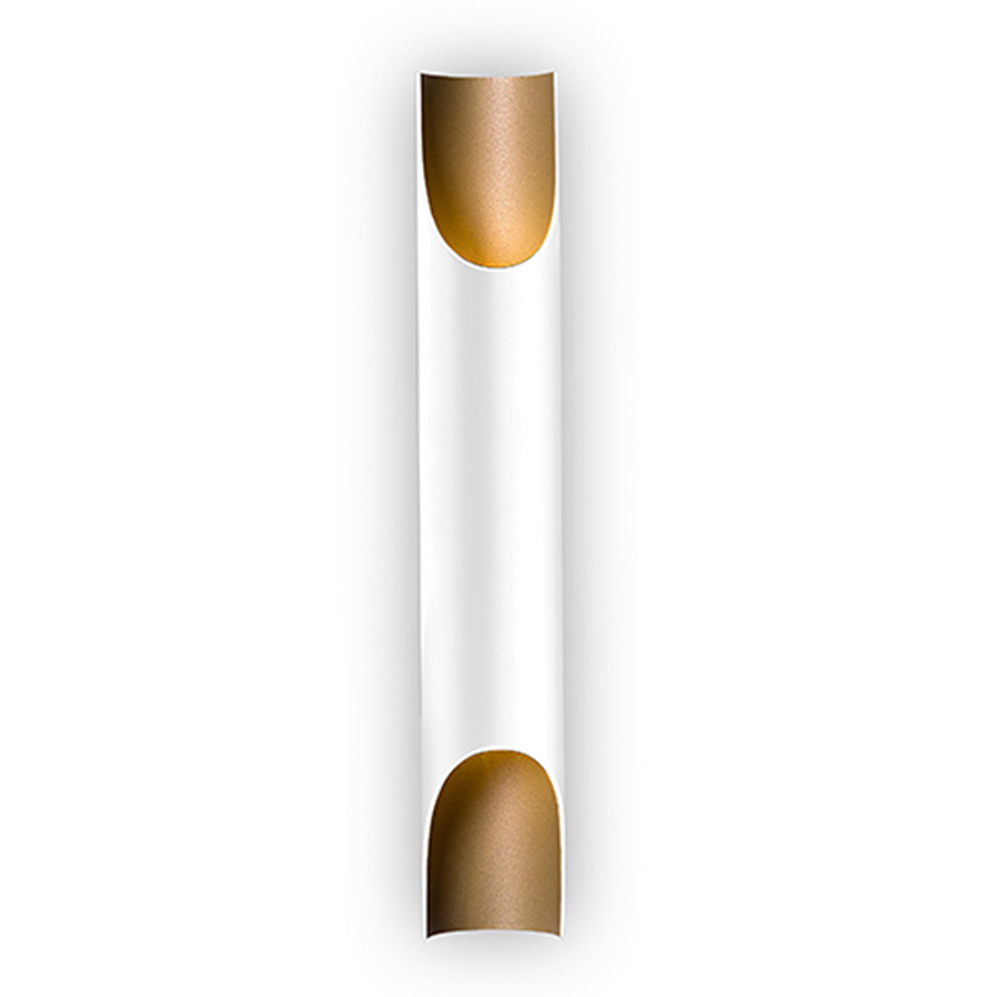 Meet Galliano, a special modern wall lamp with a minimalist style that allows you to fit it in every room of your home, regardless the style of your interior design. It’s not coincidence that this wall lamp is one of DelightFULL’s top best sellers. Made of iron with a matte black exterior and a gold powder paint interior finishing, Galliano produces a unique lighting effect when you see light being casted thought its pipes.