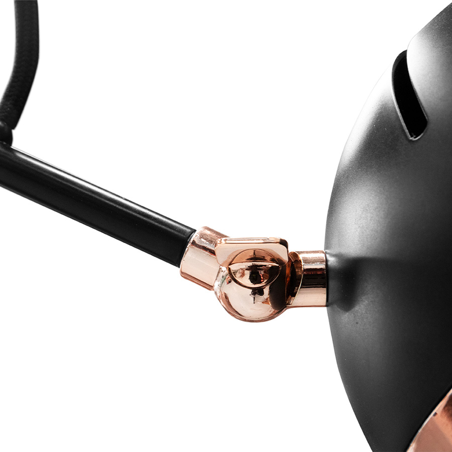 Inspired by the incredible jazz musician Benny Goodman, this elegant suspension lamp will light up any design project or room. A memorable piece that features golden finishes, and black matte details, in a modern and classic twist that make this lamp so special and unique. This luxurious lamp with fashionable round shapes will be a statement piece for any modern home decor.