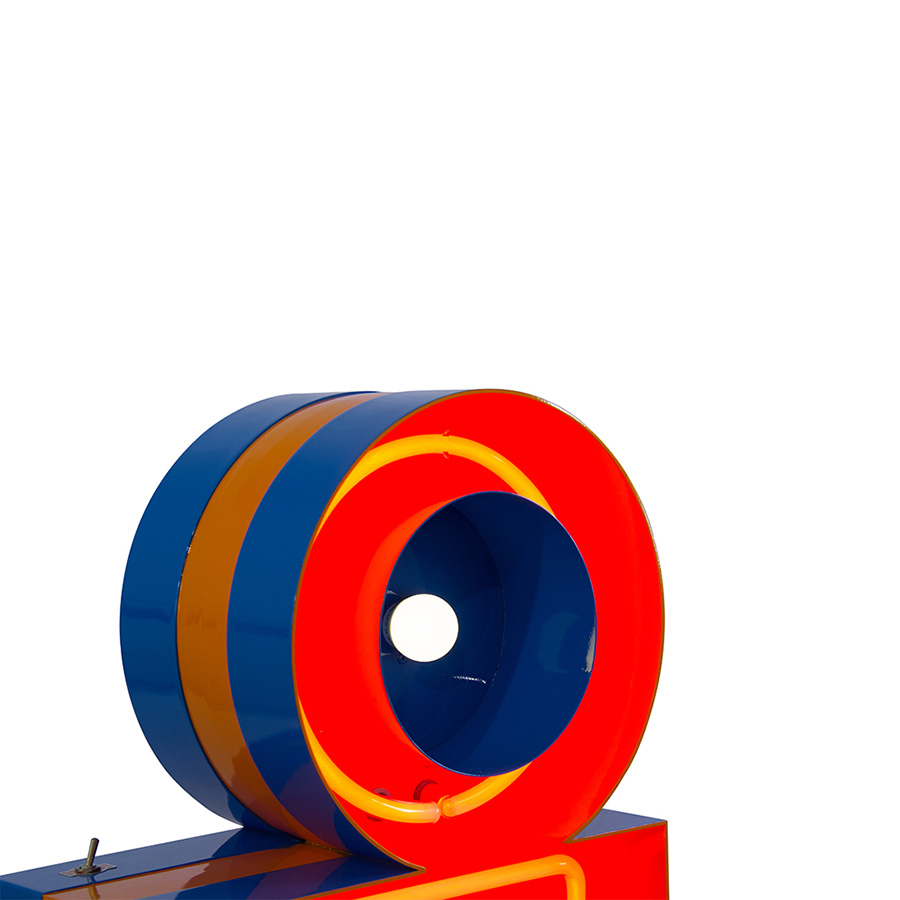 ‘I’ stands for imagination. That's why the standard finish of this modern marquee letter is in deep orange neon accents and sky blue. Complementing each other, this marquee letter is available in a mini version as well. Colour customizable, the body is in Aluminium and weights 12 kg. Grabbing the attention in any modern room decor, present your innovative style with this amazing letter.