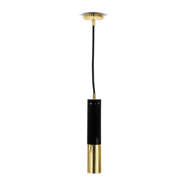 With a Scandinavian design, Ike pendant lamp adds a modern yet industrial feel to any space. This hanging ceiling pendant can be done in different shapes and dimensions, allowing you to personalized lighting ambiance and mood. Handmade in brass and Aluminium, the glossy black finish and the copper accent deliver the perfect look.