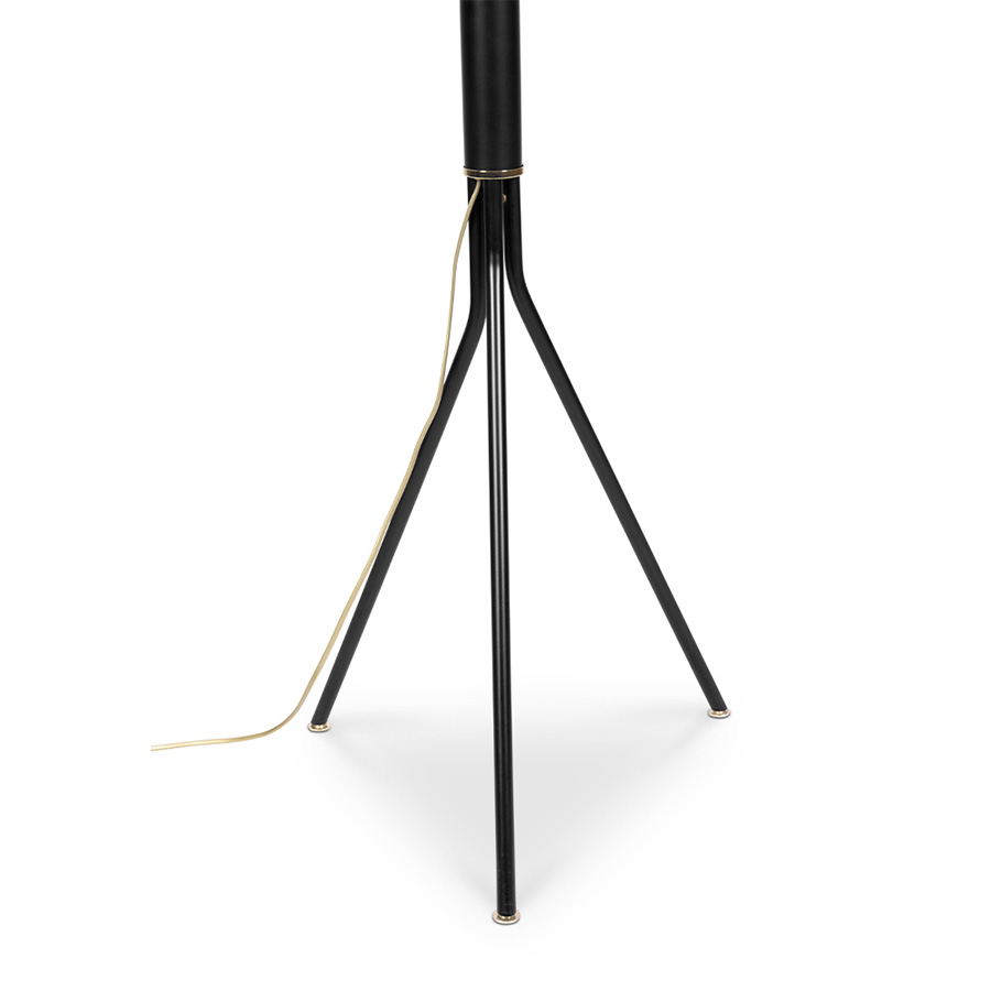 From music to cinema, or even design, Michael Jackson was and still is one of the greatest icons of all times. That’s why DelightFULL’s designers decided to pay a tribute to this amazing performer, by designing one fabulous piece that embodies rhythm, exposed mechanical elements, and luxurious finishes, never forgetting the inspirations for the 80s. We present you Jackson floor lamp.