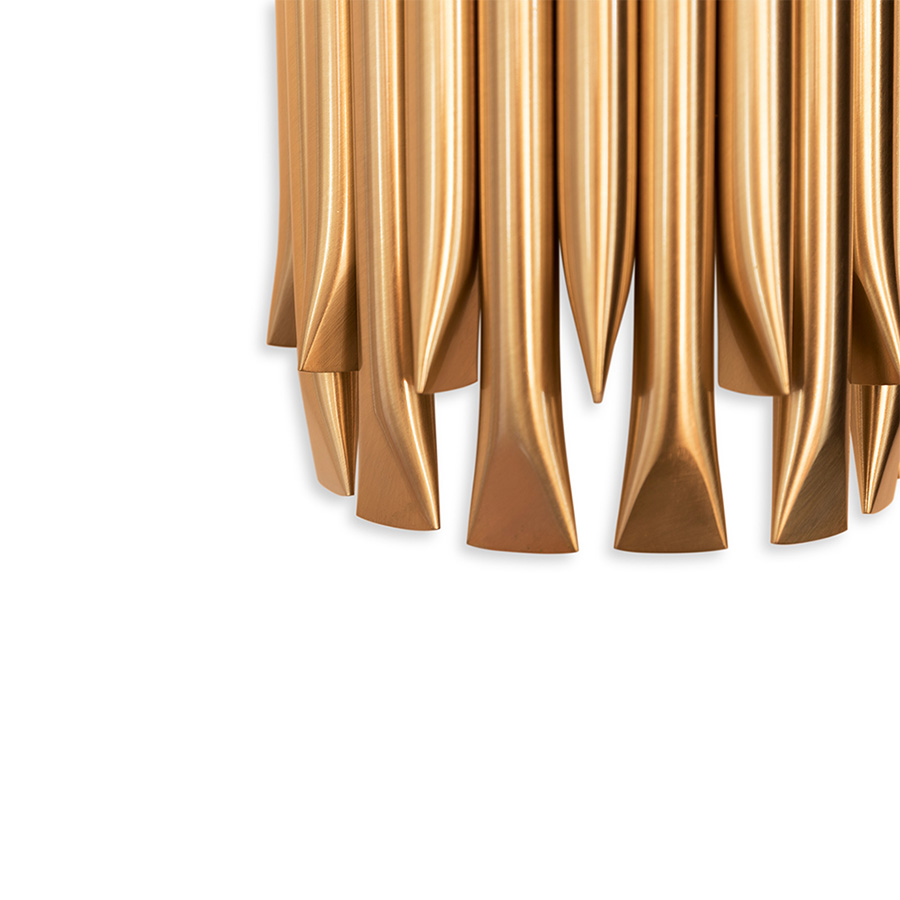 Matheny wall light has a complex and attractive geometry design of combined tubes. This unique lamp combines a mid-century modern design with a classic style that will make a statement in your home. Providing a subtle glow, this modern wall light is 100% handmade in brass and has a brushed nickel finish. With 4 lamps, we recommend you to use G9 bulbs.