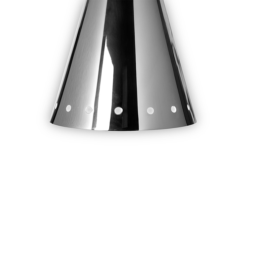 Piazzolla wall fixture is a pure 60’s stilnovo style that brings a retro touch to contemporary spaces. Featuring two Aluminium cones, this wall light fixture offers light both from top and bottom lamp shades to provide a subtle glow. With a dynamic and versatile look that can be applied to any setting, Piazzolla wall lamp can be mounted horizontally or vertically.