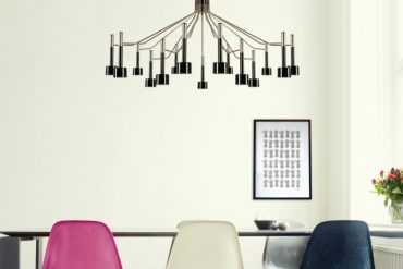 Trending Product An Iconic Round Chandelier with a Mid-Century Design 1