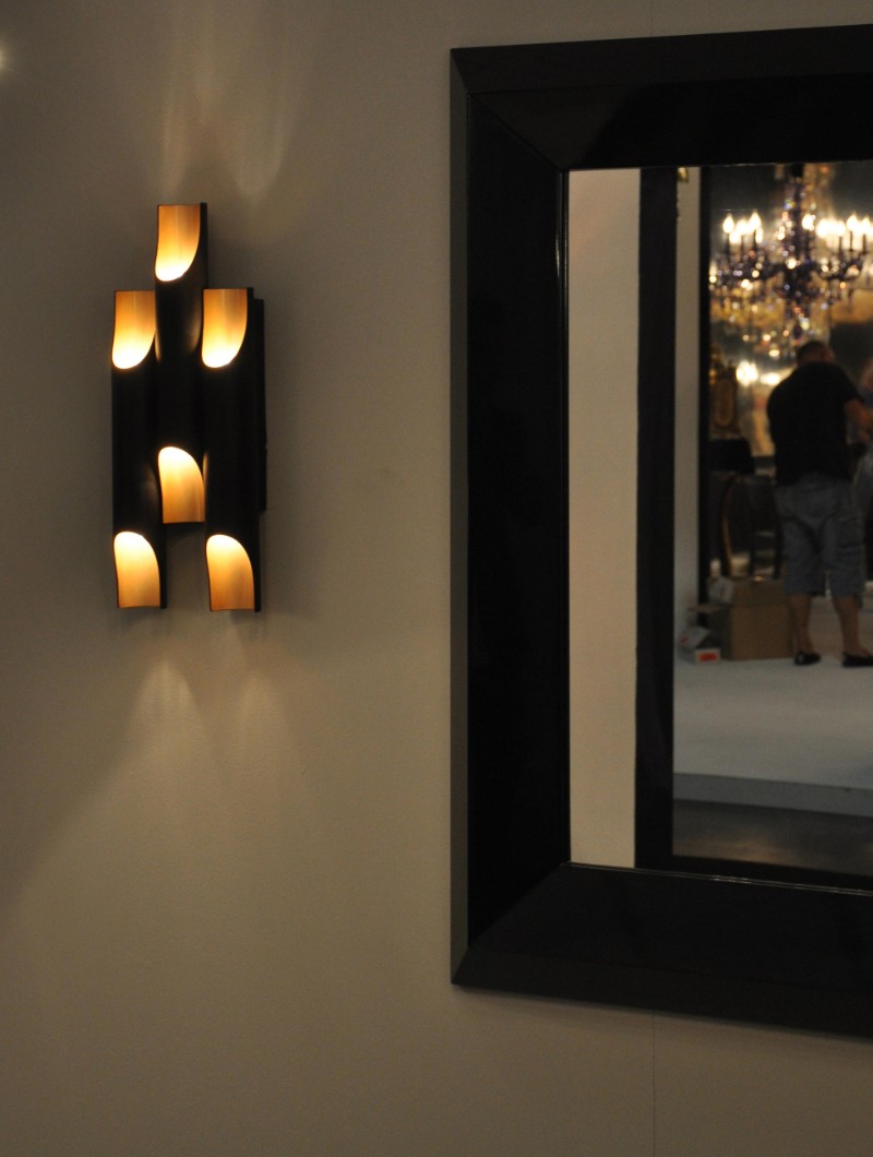 What is Hot on Pinterest: Black Lighting Pieces To Match The Day!