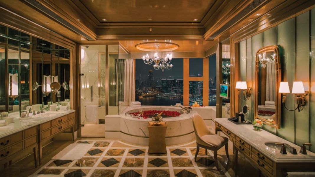 Spoiler Alert: The Best Hotels in Hong Kong You Need To Know About