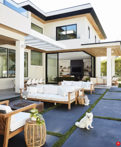 Get Inside: Discover Jenna Dewan's Cozy House in L.A!