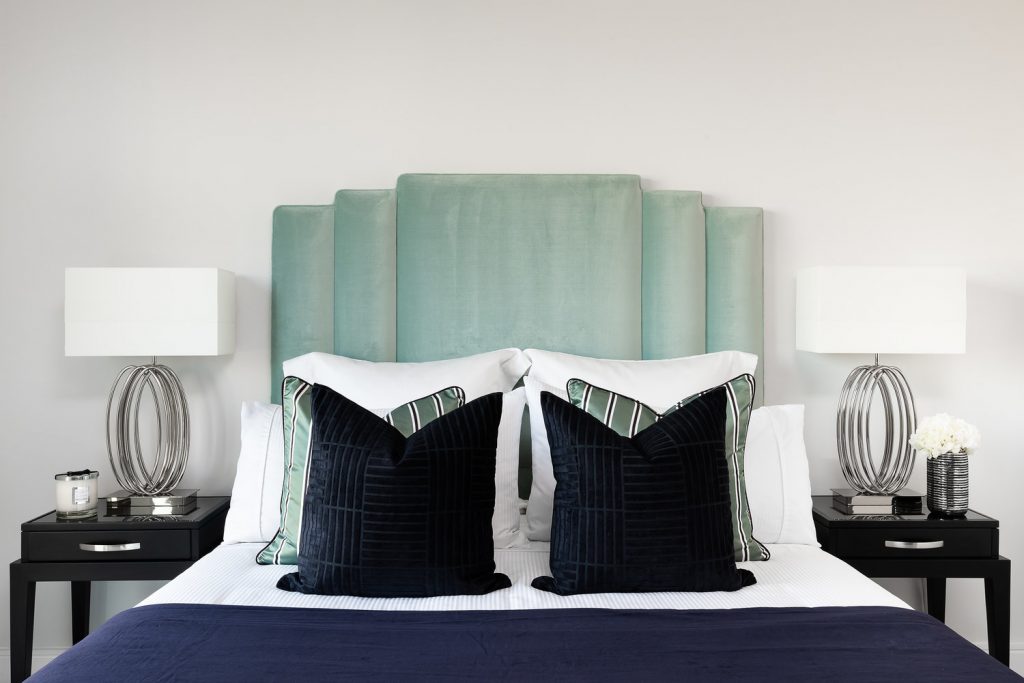 Open The Door Of This Contemporary Chelsea Apartment by Yohan May Interiors ? - Styled in ONLY 10 days!