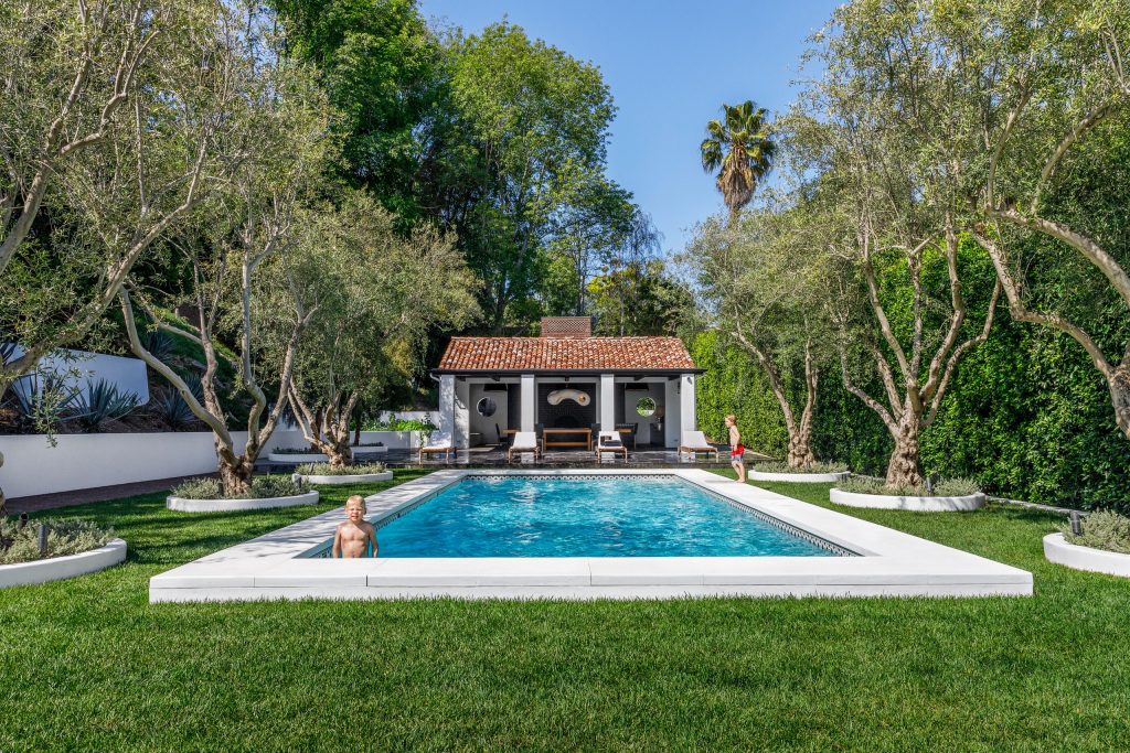 Get Inside: Ryan Murphy's Mesmerizing NYC and L.A. Homes! Check Out!