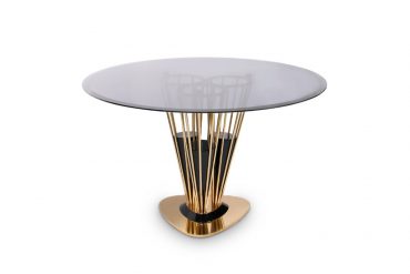 WINCHESTER DINING TABLE