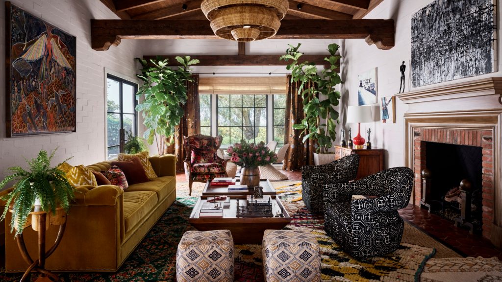 Get Inside: Rainn Wilson will Open the door of his Mediterranean-Style Farm House!