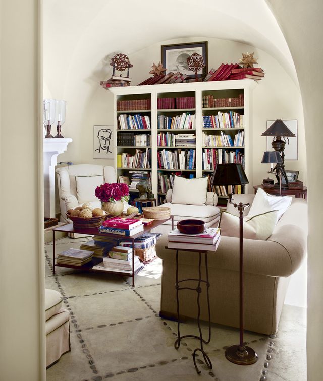 Explore the Serenity of François Catroux's Rustic Provence Home in a Tribute to the Worldwide Renowned Designer