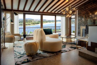 MID-CENTURY COVET VALLEY LIVING ROOM