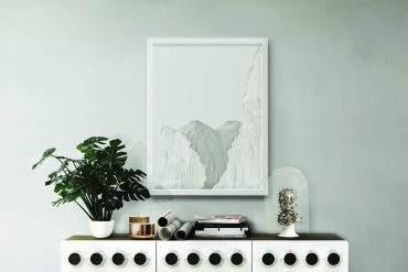 THIS INCREDIBLE SET WILL HIGHLIGHT YOUR ENTRYWAY DECOR