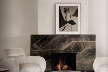 REFRESHING WHITE LIVING ROOM WITH COLTRANE SUSPENSION