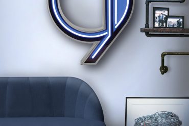 GRAPHIC LIGHTING DESIGN FOR YOUR LIVING ROOM