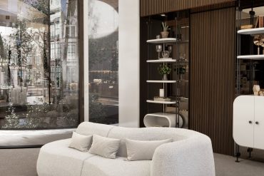 THE WONDERFUL SEATING AREA OF A TIMELESS BEDROOM